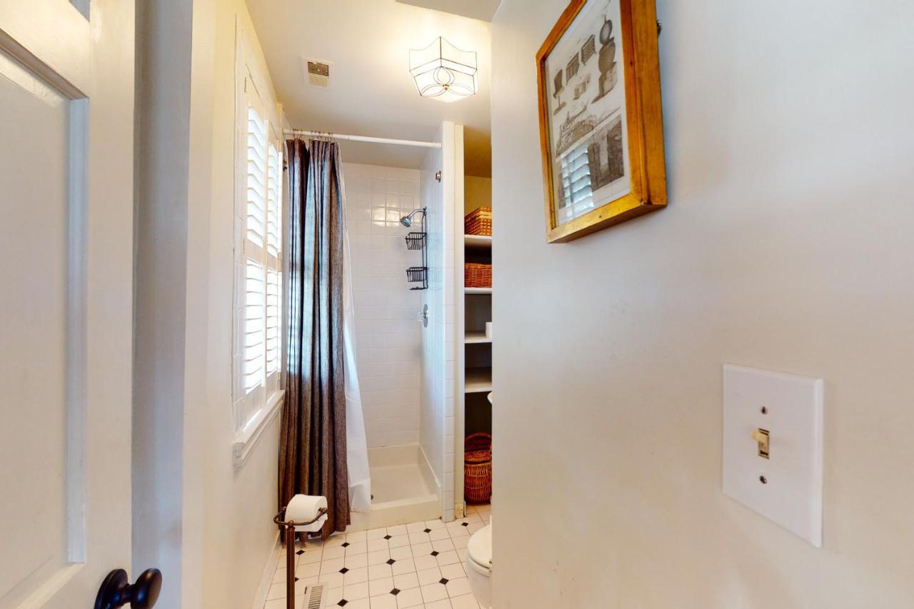 4 Bee St Villa ชาร์ลสตัน ภายนอก รูปภาพ
